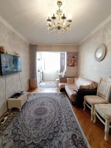 Satılır Köhnə Tikili, Sabunçu.r, Bakıxanov-4