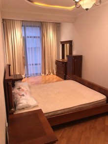 Satılır Yeni Tikili, Nərimanov.r, Gənclik.m-4