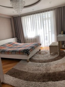 Satılır Yeni Tikili, Xətai.r, Xətai.m-4