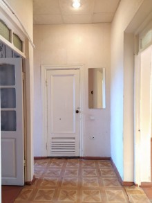 Satılır Köhnə Tikili, Sabunçu.r, Bakıxanov-4