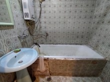 Satılır Köhnə Tikili, Sabunçu.r, Bakıxanov-7