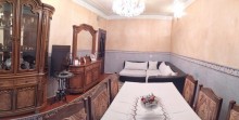 Satılır Köhnə Tikili, Binəqədi.r, 8-ci mikrorayon, Azadlıq.m-4