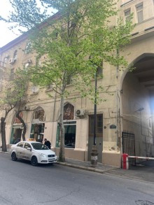 Satılır Köhnə Tikili, Səbail.r, İçərişəhər.m-11