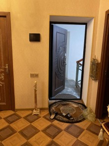 Satılır Köhnə Tikili, Nəsimi.r, 28 May.m-6