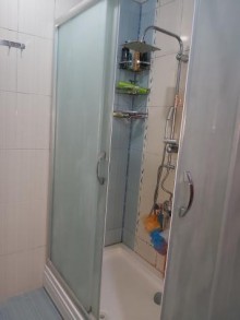 Satılır Yeni Tikili, Yasamal.r, İnşaatçılar.m-6