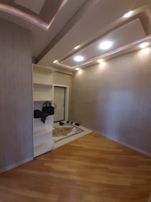 Satılır Yeni Tikili, Binəqədi.r, Rəsulzadə, Azadlıq.m-6