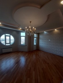 Satılır Yeni Tikili, Binəqədi.r, Rəsulzadə, Azadlıq.m-18