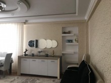 Satılır Yeni Tikili, Yasamal.r, İnşaatçılar.m-4