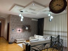 Satılır Villa, Sabunçu.r, Bakıxanov, Neftçilər.m-13