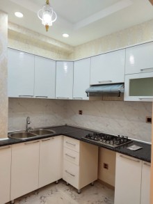 Satılır Yeni Tikili, Sumqayıt.ş-6