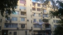 Satılır Köhnə Tikili, Nəsimi.r, 28 May.m-2