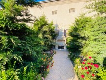 Yola yaxın daimi yaşamaq üçün münasib villa satılır, -7