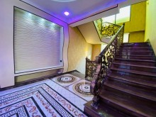 Yola yaxın daimi yaşamaq üçün münasib villa satılır, -18