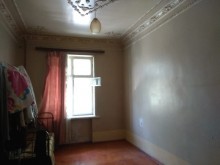 Satılır Köhnə Tikili, Yasamal.r, Elmlər Akademiyası.m-9
