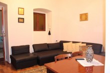 Satılır Köhnə Tikili, Səbail.r, İçərişəhər.m-2