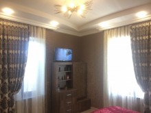 Satılır Həyət evi, Xəzər.r-18