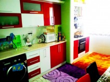 Satılır Köhnə Tikili, Sabunçu.r, Bakıxanov-6