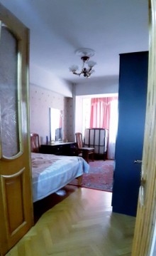 Kirayə (Aylıq) Köhnə Tikili, Yasamal.r, Elmlər Akademiyası.m-5