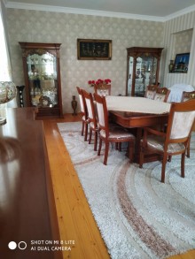 Bakı şəhəri Keşlə qəsəbəsində 3 mərtəbə ev almaq. Daxili qoşunların yanı, -2