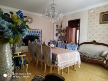 Bakı şəhəri Keşlə qəsəbəsində 3 mərtəbə ev almaq. Daxili qoşunların yanı, -4