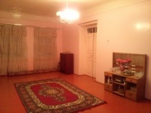 Satılır Həyət evi, Ağsu.ş-5