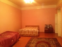 Satılır Həyət evi, Ağsu.ş-9