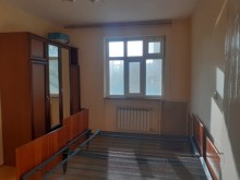 Satılır Köhnə Tikili, Binəqədi.r, 6-cı mikrorayon-4