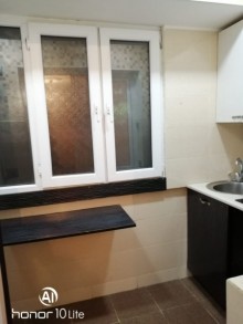 Satılır Köhnə Tikili, Binəqədi.r, 6-cı mikrorayon, Nəsimi.m-4