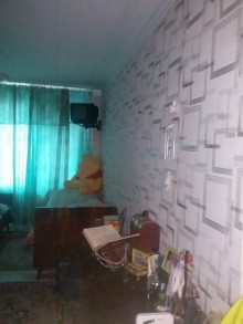 Satılır Köhnə Tikili, Nəsimi.r-5