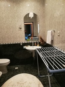 Satılır Yeni Tikili, Nəsimi.r, 28 May.m-10
