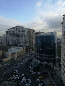 Satılır Yeni Tikili, Nəsimi.r, 28 May.m-1