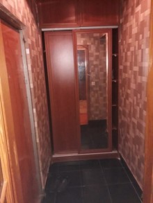 Satılır Köhnə Tikili, Binəqədi.r, 7-ci mikrorayon, Azadlıq.m-7