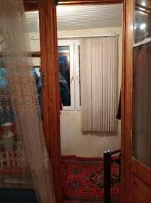 Satılır Köhnə Tikili, Yasamal.r, İnşaatçılar.m-8