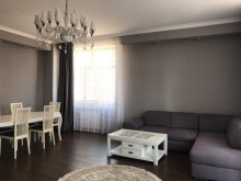Satılır Yeni Tikili, Nəsimi.r, 28 May.m-5