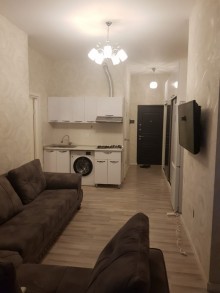 Kirayə (Aylıq) Yeni Tikili, Yasamal.r, Elmlər Akademiyası.m-1