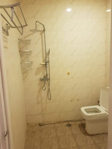 Kirayə (Aylıq) Yeni Tikili, Yasamal.r, Elmlər Akademiyası.m-16