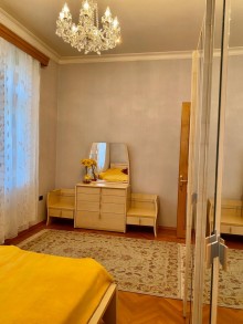 6ci mikrorayonda ev/villa almaq, -17