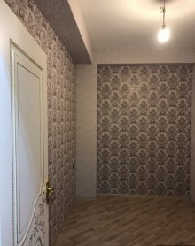 Satılır Yeni Tikili, Binəqədi.r, 7-ci mikrorayon, Azadlıq.m-4