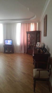Satılır Yeni Tikili, Nəsimi.r, Gənclik.m-12