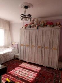 Satılır Köhnə Tikili, Suraxanı.r, Qaraçuxur, Neftçilər.m-5