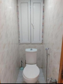 Satılır Köhnə Tikili, Suraxanı.r, Qaraçuxur, Neftçilər.m-9