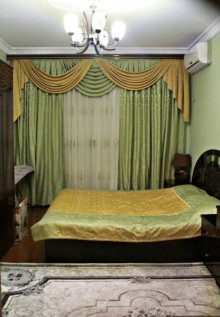 Satılır Köhnə Tikili, Binəqədi.r, 9-cu mikrorayon, Memar Əcəmi.m-3