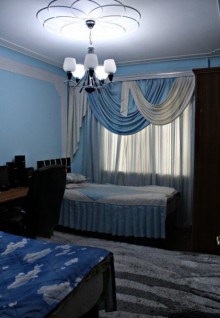 Satılır Köhnə Tikili, Binəqədi.r, 9-cu mikrorayon, Memar Əcəmi.m-5
