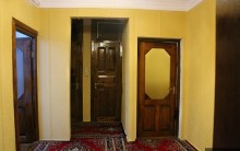 Satılır Köhnə Tikili, Binəqədi.r, 9-cu mikrorayon, Memar Əcəmi.m-6