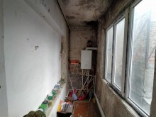Satılır Köhnə Tikili, Binəqədi.r, 9-cu mikrorayon-11