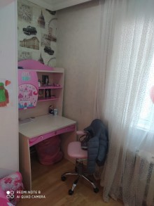 Satılır Köhnə Tikili, Binəqədi.r, 9-cu mikrorayon-8