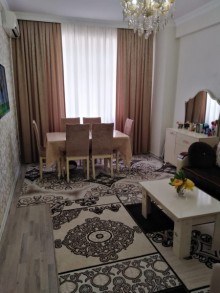 Satılır Yeni Tikili, Xətai.r, Xalqlar Dostluğu m..m-2