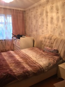 Satılır Köhnə Tikili, Binəqədi.r, 9-cu mikrorayon, Nəsimi.m-2