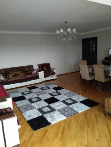 Satılır Köhnə Tikili, Binəqədi.r, 9-cu mikrorayon, 20 Yanvar.m-1