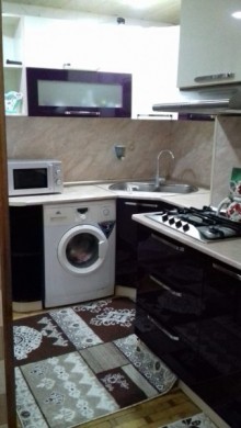 Satılır Köhnə Tikili, Nizami.r, 8-ci kilometr, Neftçilər.m-3